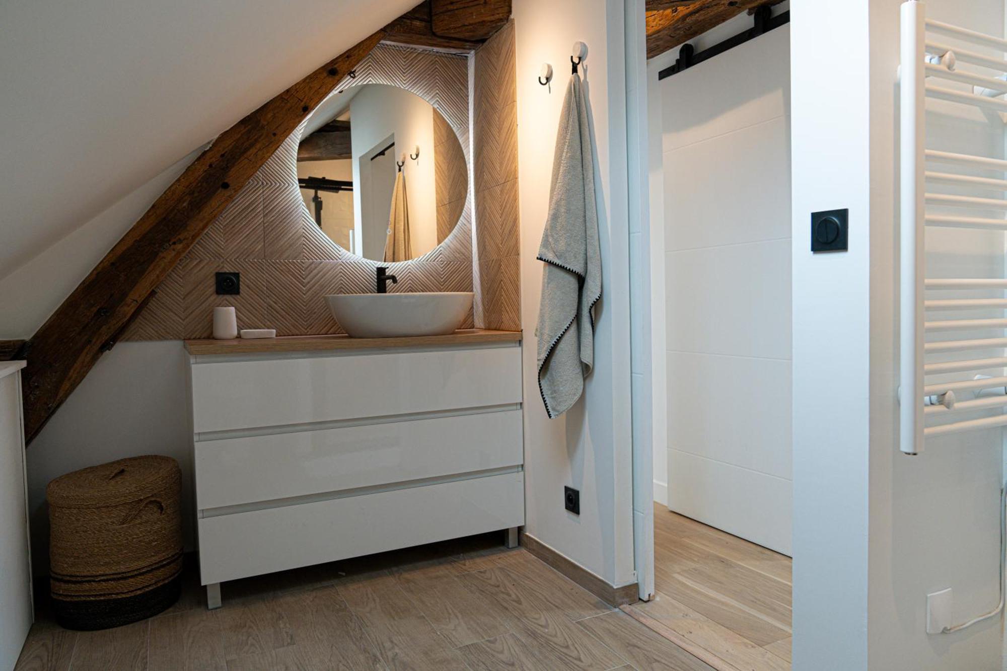Velvet - Best Keys - Maison Duplex Elegante - Plein Centre Ville - Deco Minimaliste & Cosy - Literie Haut De Gamme - 2 Chambres Separees - Lit Queen Size & 1 Canape Convertible - Smart Tv - Wifi Fibre - Check-In Autonome Санс Екстериор снимка